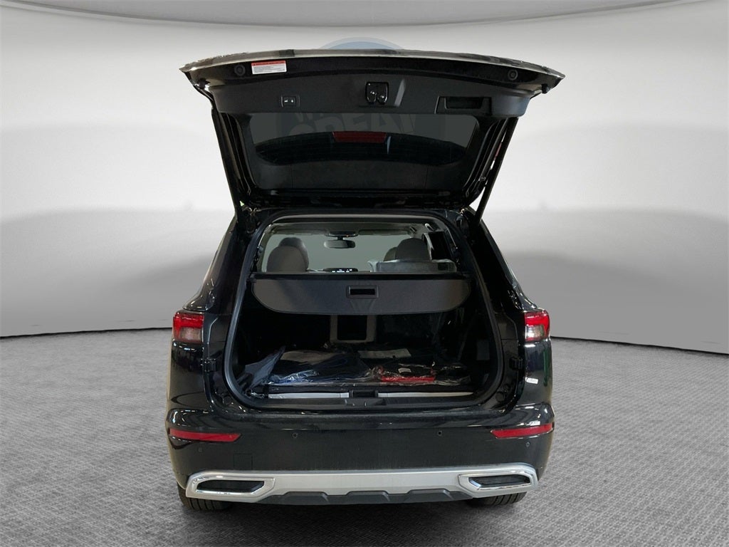 2025 Mitsubishi Outlander Plug-In Hybrid SEL