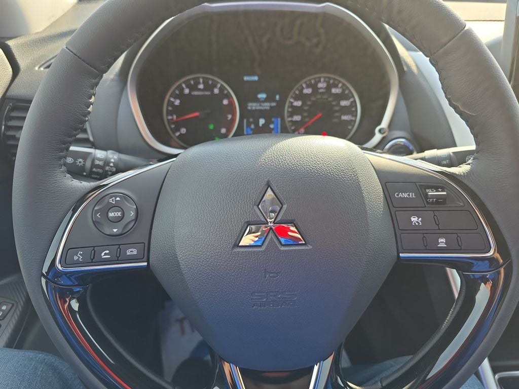 2026 Mitsubishi Eclipse Cross Base