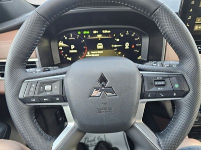 2025 Mitsubishi Outlander SEL