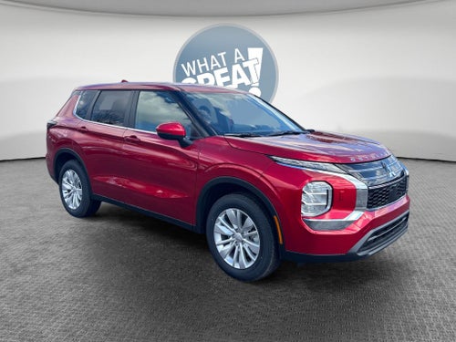 2026 Mitsubishi Outlander ES