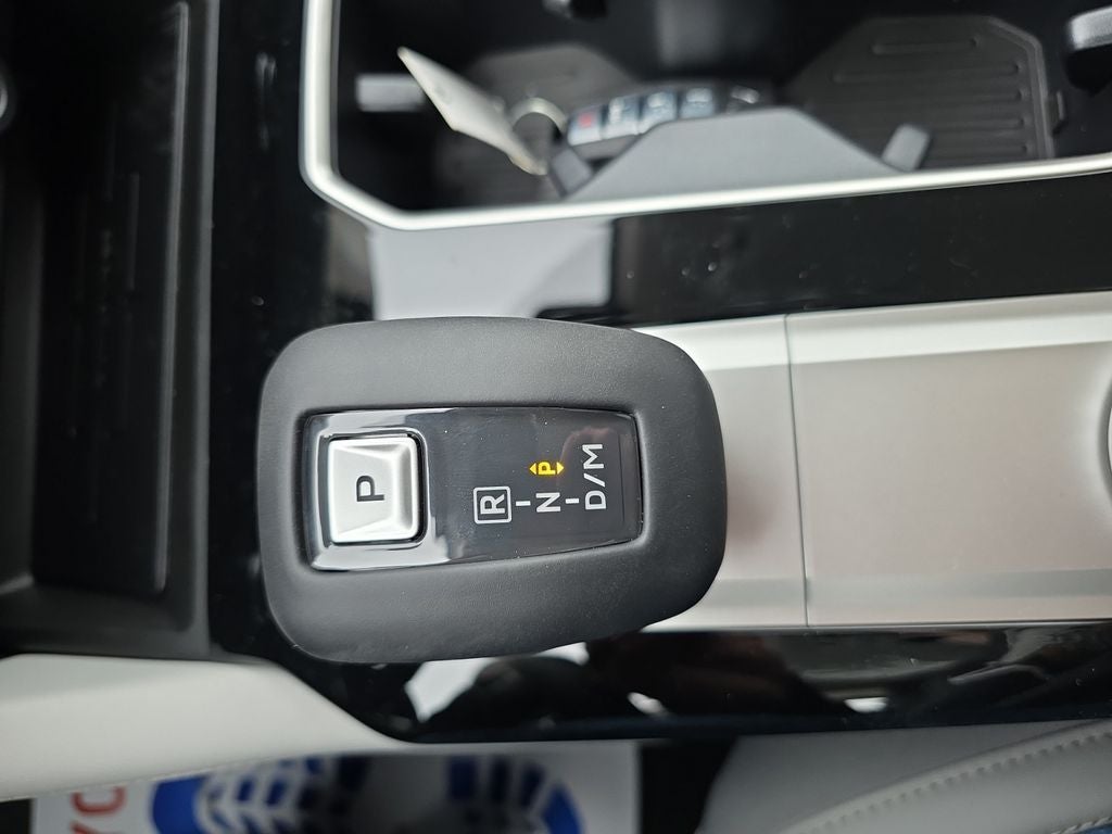 2026 Mitsubishi Outlander Base