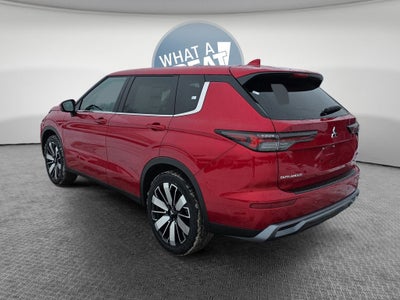 2026 Mitsubishi Outlander Base