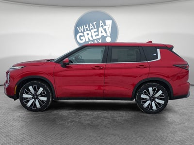 2026 Mitsubishi Outlander Base