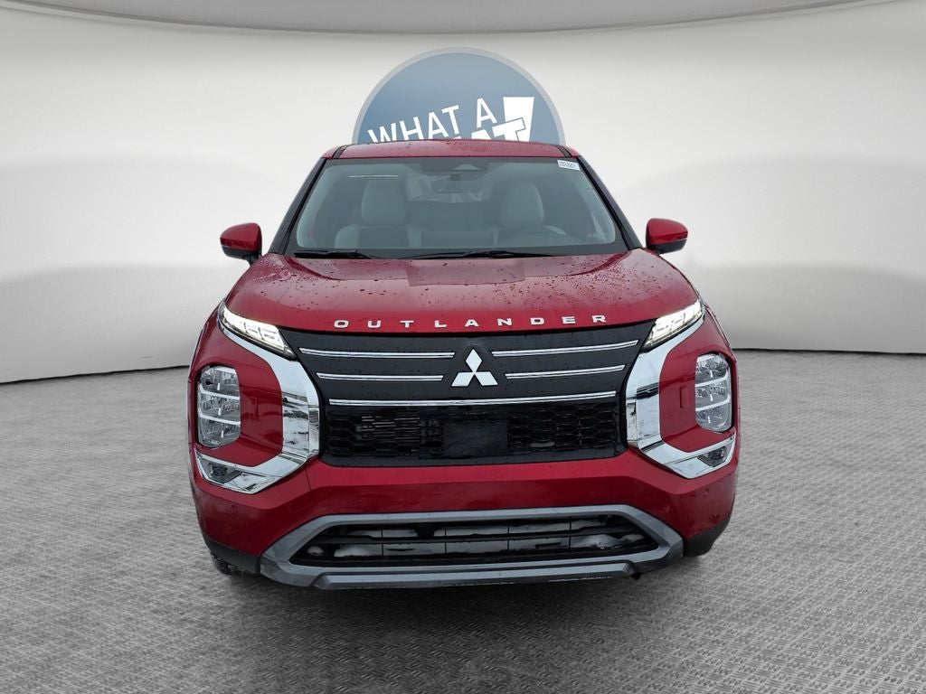 2026 Mitsubishi Outlander Base