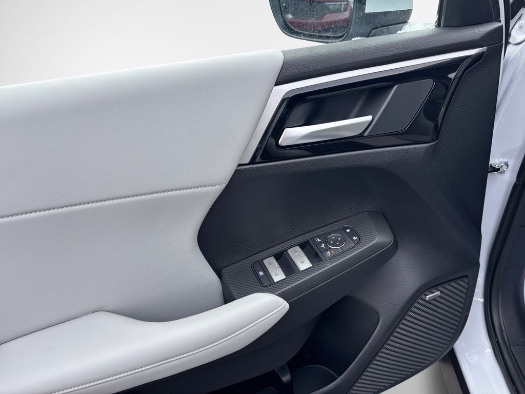 2026 Mitsubishi Outlander Base