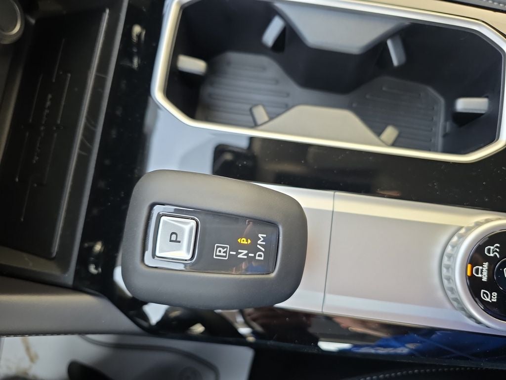 2026 Mitsubishi Outlander Base