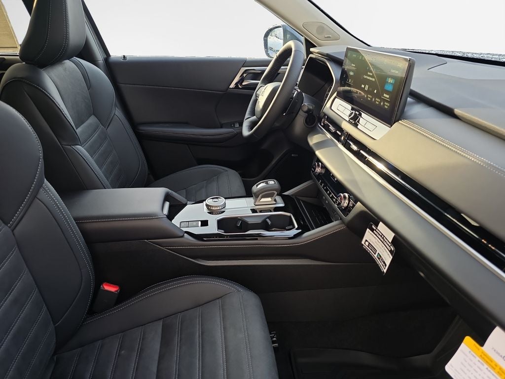 2026 Mitsubishi Outlander Base