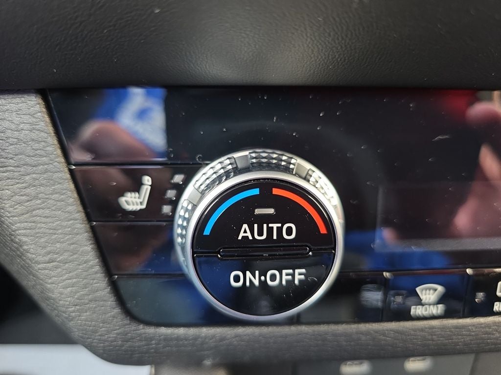 2026 Mitsubishi Outlander Base