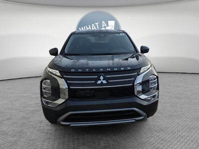 2026 Mitsubishi Outlander Base