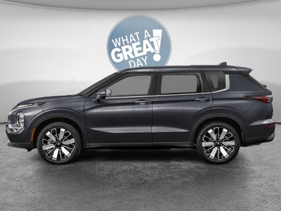2026 Mitsubishi Outlander LE