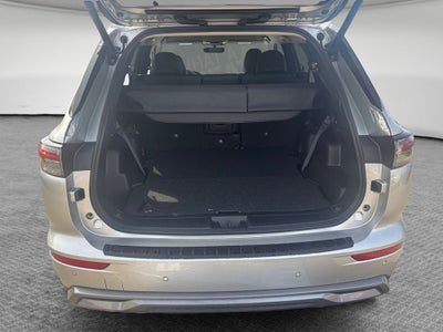 2026 Mitsubishi Outlander Base