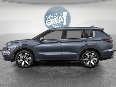 2026 Mitsubishi Outlander LE
