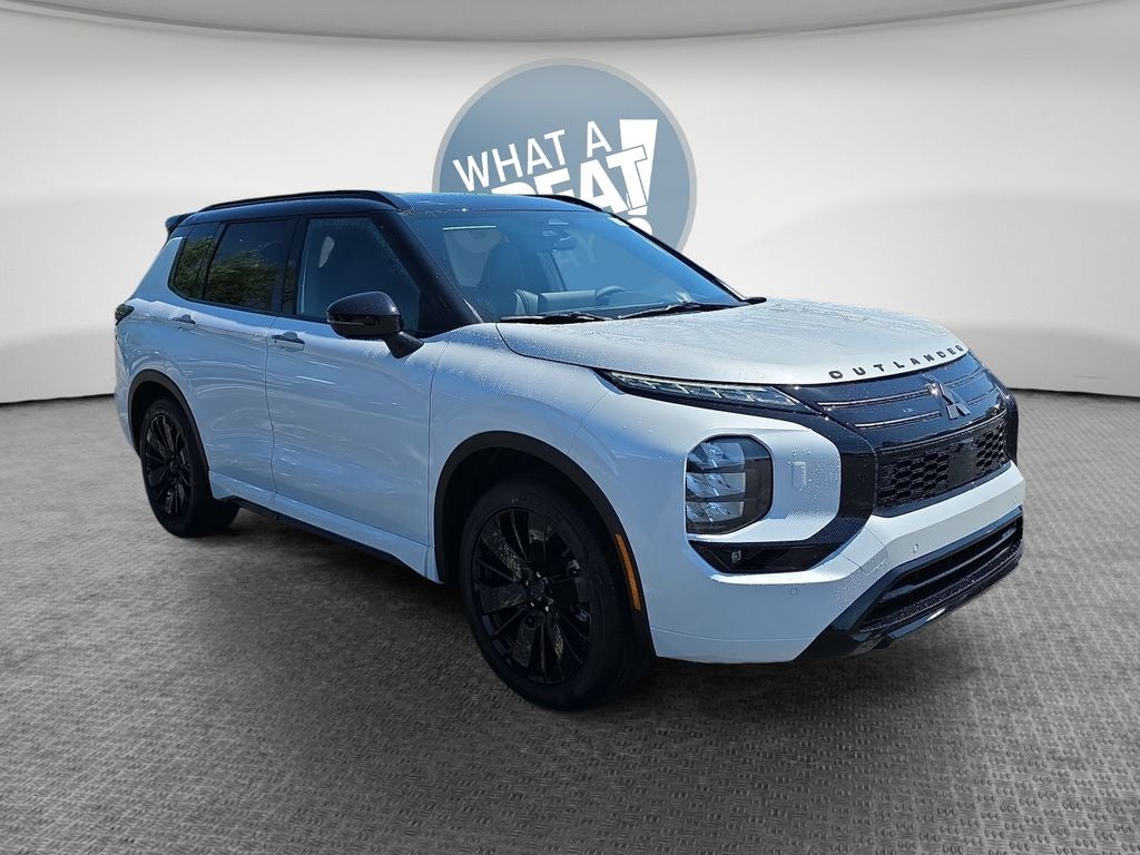 2026 Mitsubishi Outlander Base