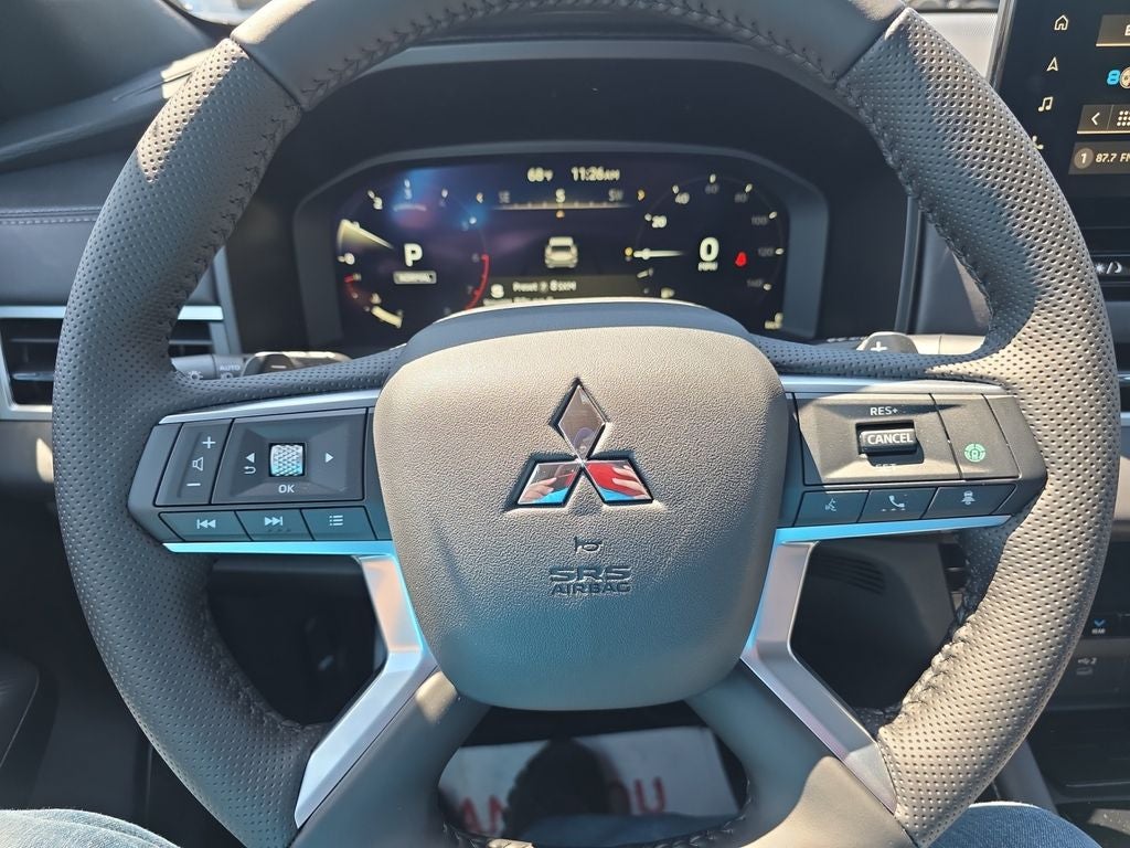 2026 Mitsubishi Outlander Base