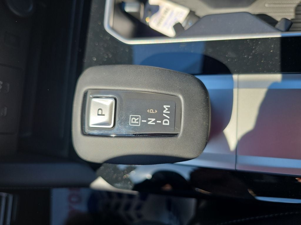 2026 Mitsubishi Outlander Base