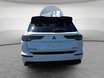 2026 Mitsubishi Outlander Base