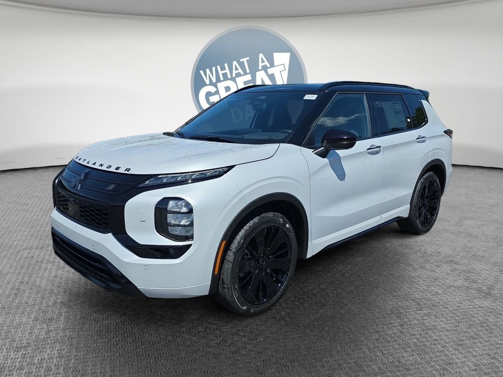2026 Mitsubishi Outlander Base