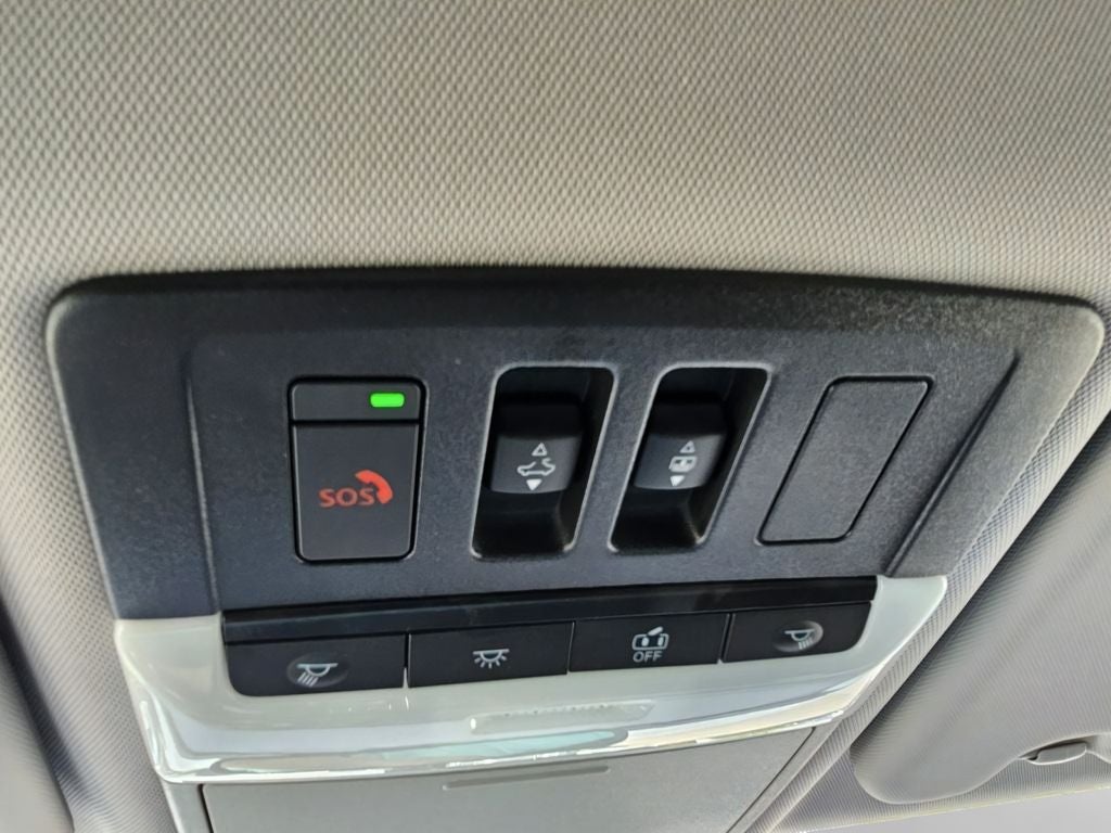 2025 Mitsubishi Outlander PHEV SE