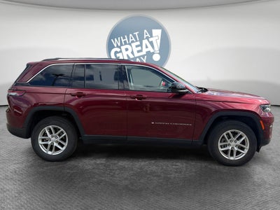 2023 Jeep Grand Cherokee Laredo