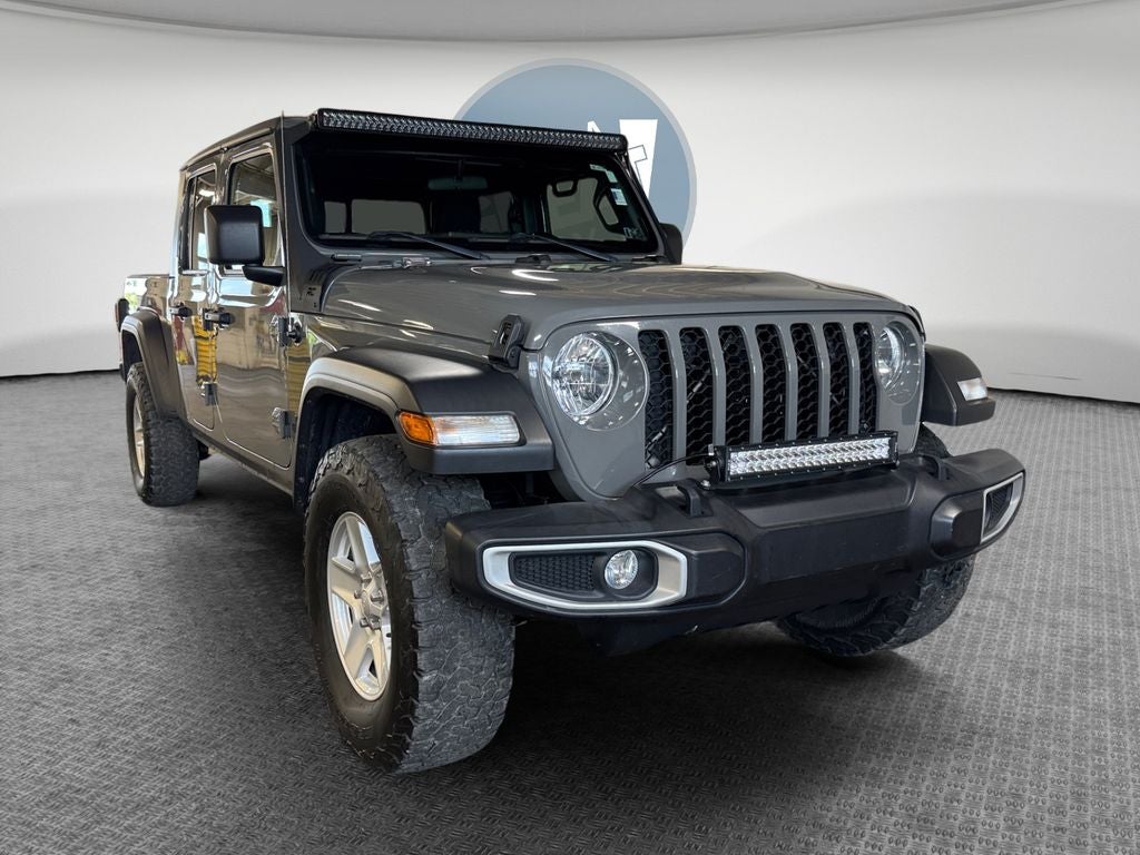 2021 Jeep Gladiator Sport