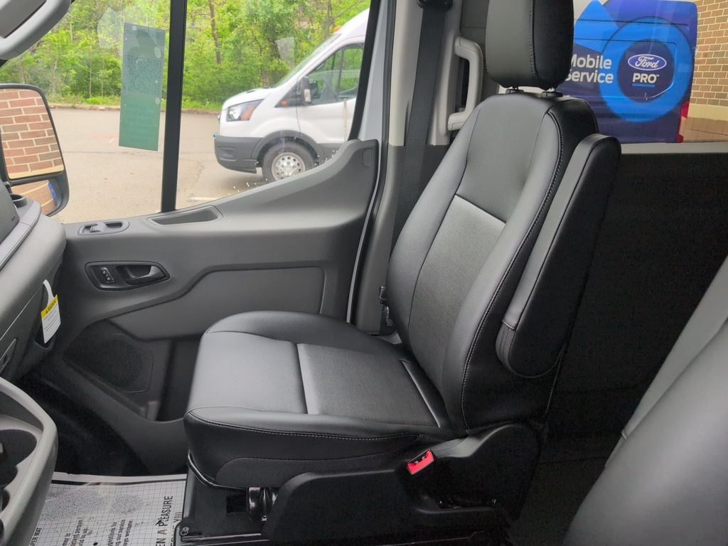 2026 Ford Transit-350 XL / 3.5L V6 / 10 Passenger MR