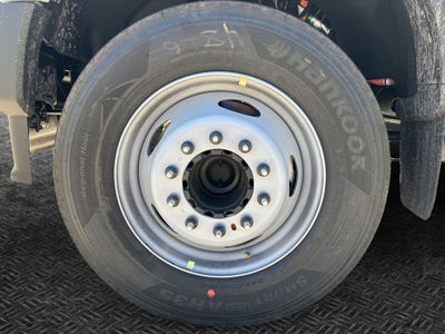 2026 Ford F-600SD XL DRW 4x2 / 7.3L V8 / 20' Steel Rollback