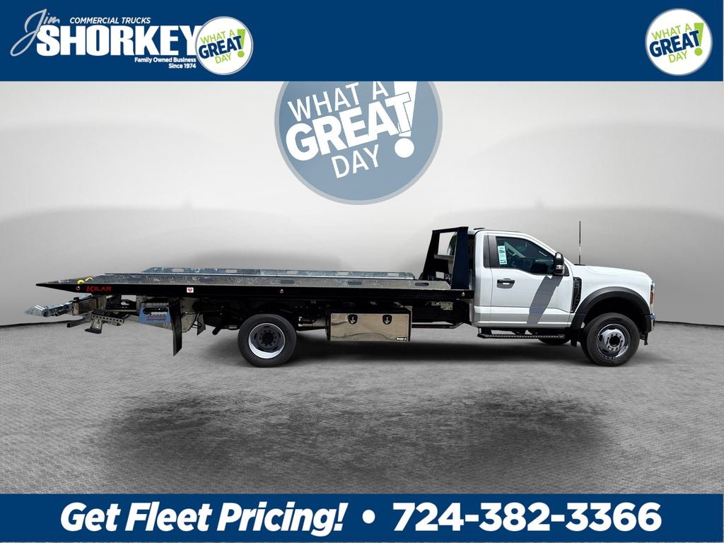 2026 Ford F-600SD XL DRW 4x2 / 7.3L V8 / 20' Steel Rollback