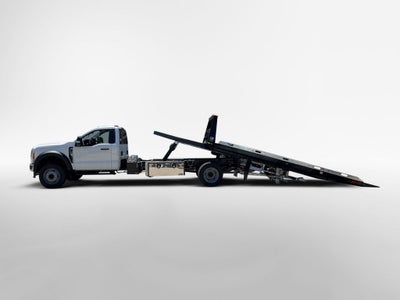 2026 Ford F-600SD XL DRW 4x2 / 7.3L V8 / 20' Steel Rollback