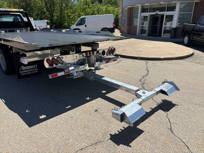 2026 Ford F-600SD XL DRW 4x2 / 7.3L V8 / 20' Steel Rollback