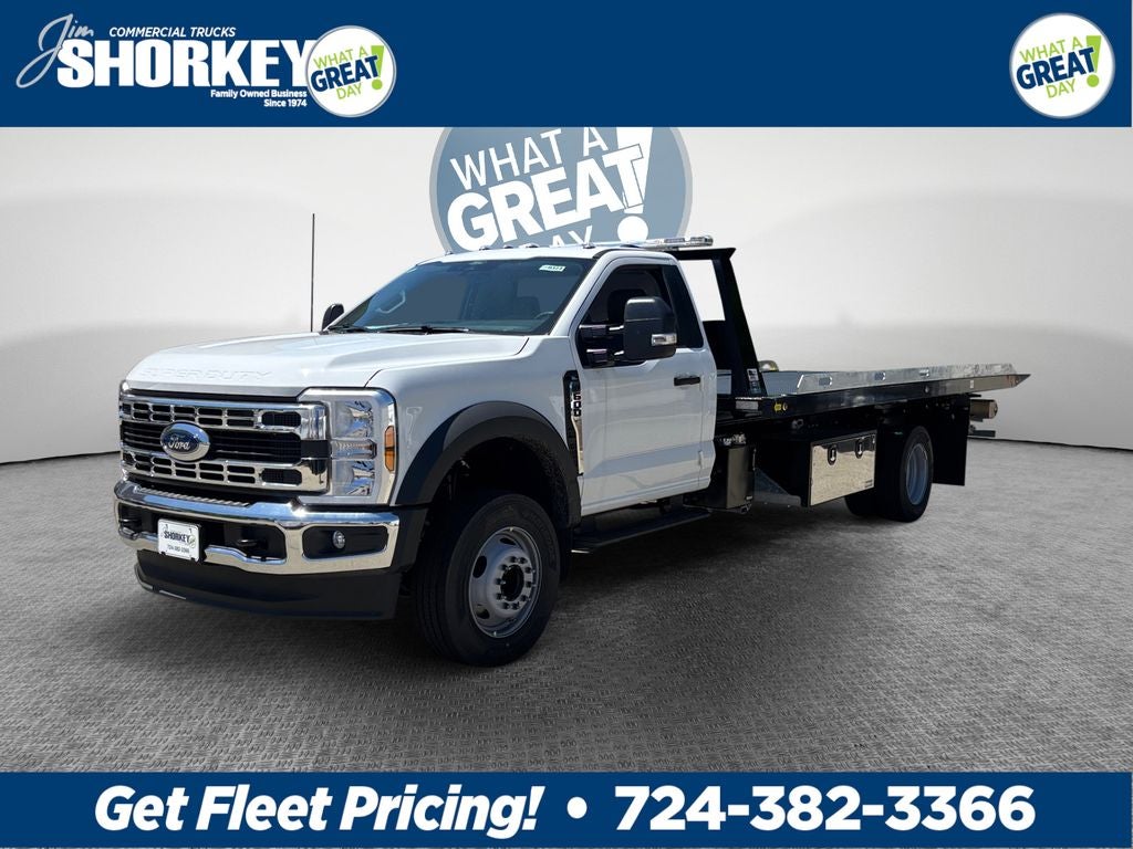 2026 Ford F-600SD XL DRW 4x2 / 7.3L V8 / 20' Steel Rollback