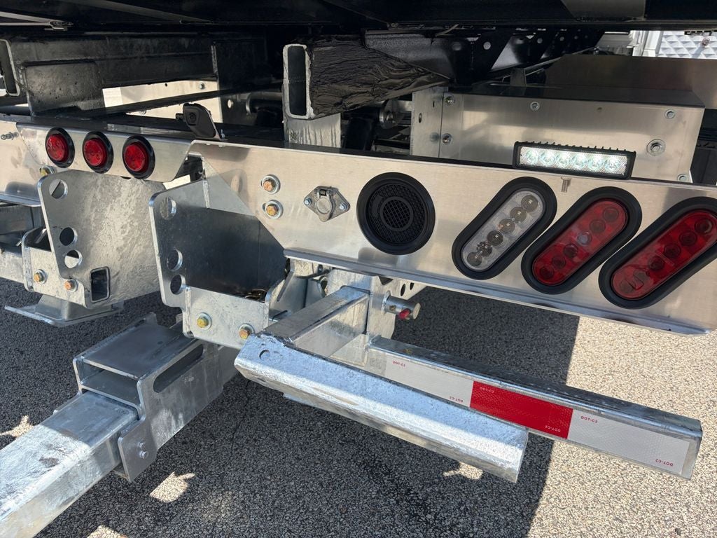 2026 Ford F-600SD XLT DRW 4x4 / 6.7L Diesel / 20' Steel Rollback @KILAR