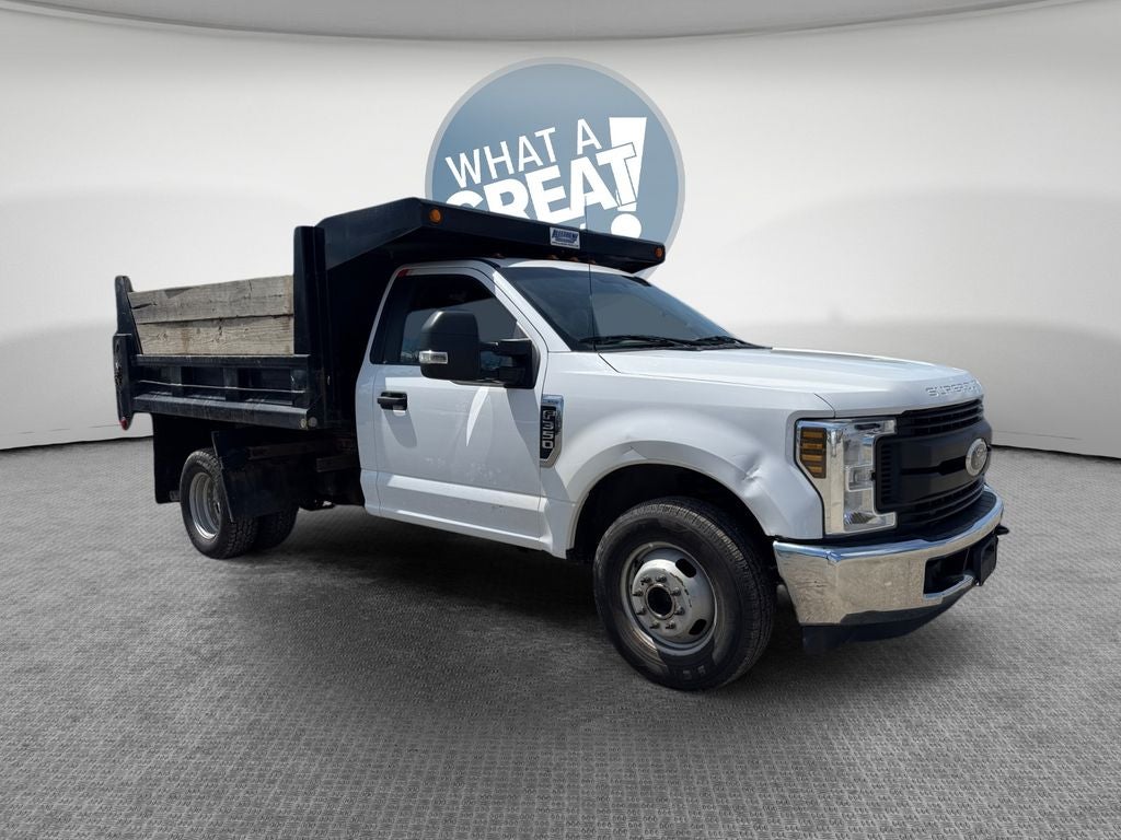 2019 Ford F-350 Super Duty Chassis Cab