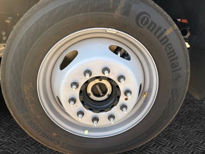 2026 Ford F-550SD XL DRW 4x4 / 6.7L Diesel / 9'4" Steel Flatbed