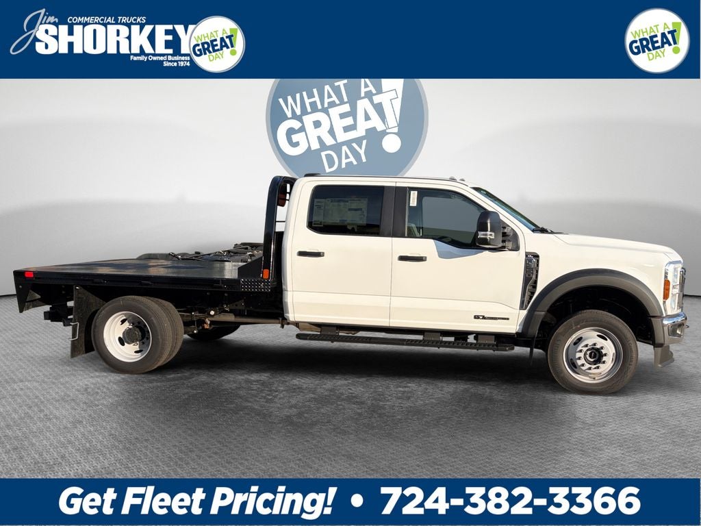 2026 Ford F-550SD XL DRW 4x4 / 6.7L Diesel / 9'4" Steel Flatbed