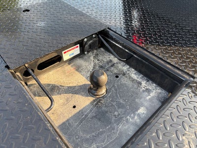 2026 Ford F-550SD XL DRW 4x4 / 6.7L Diesel / 9'4" Steel Flatbed