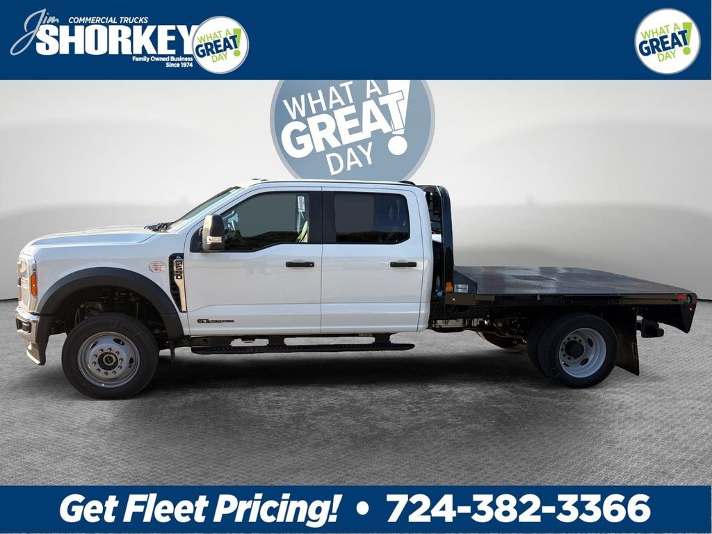 2026 Ford F-550SD XL DRW 4x4 / 6.7L Diesel / 9'4" Steel Flatbed