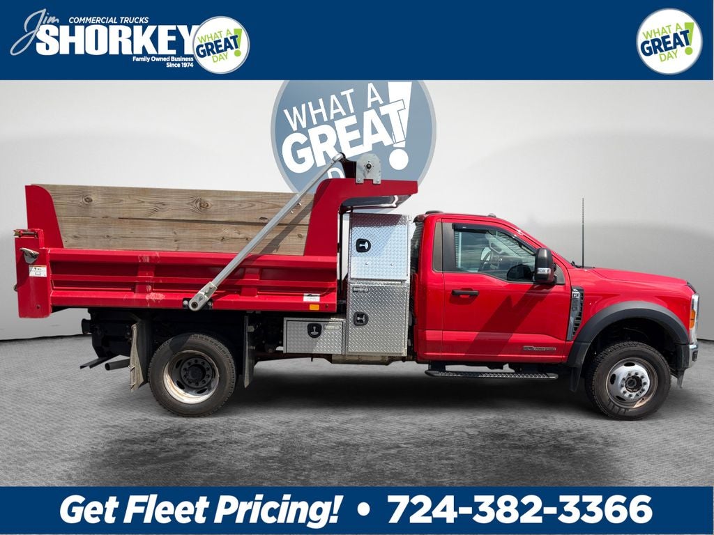 2023 Ford F-550SD XL DRW 4x4 / 6.7L Diesel / 9'7" Steel Dump w/L-Pack