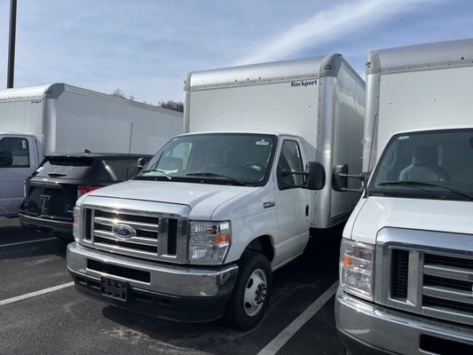 2024 Ford E-350SD Base DRW / 7.3L V8 / 16' Dry Freight Box in North Huntingdon, PA - Jim Shorkey Auto Group