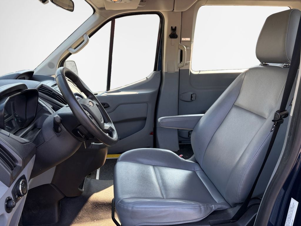 2016 Ford Transit-350 XL / 10 Passenger School Van