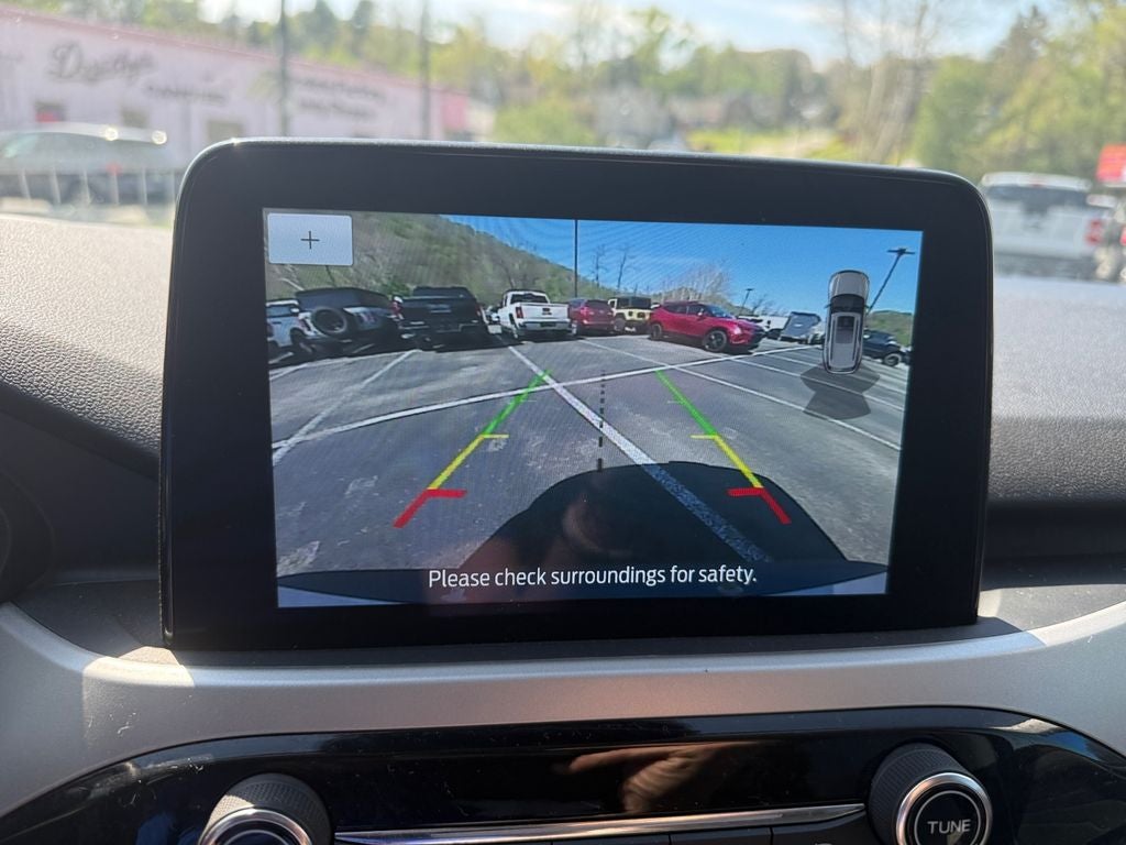 2022 Ford Escape Hybrid SE