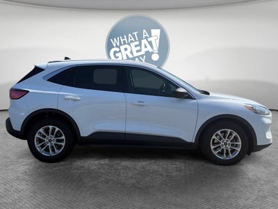 2022 Ford Escape Hybrid SE
