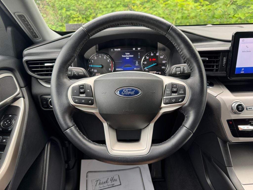 2023 Ford Explorer XLT