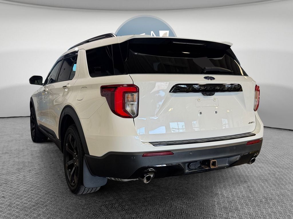 2022 Ford Explorer ST-Line