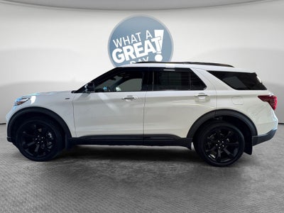 2022 Ford Explorer ST-Line