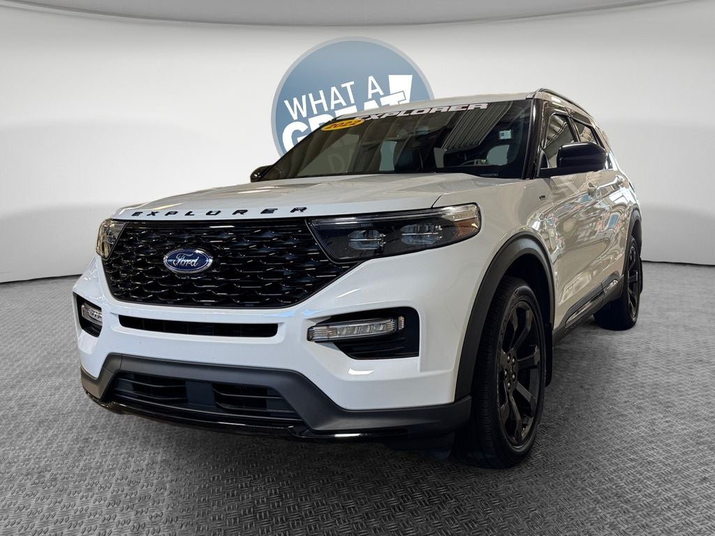 2022 Ford Explorer ST-Line