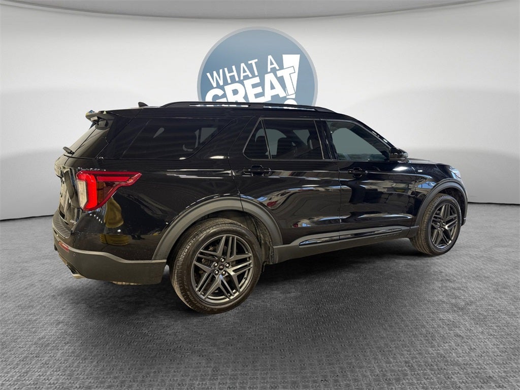 2024 Ford Explorer ST-Line