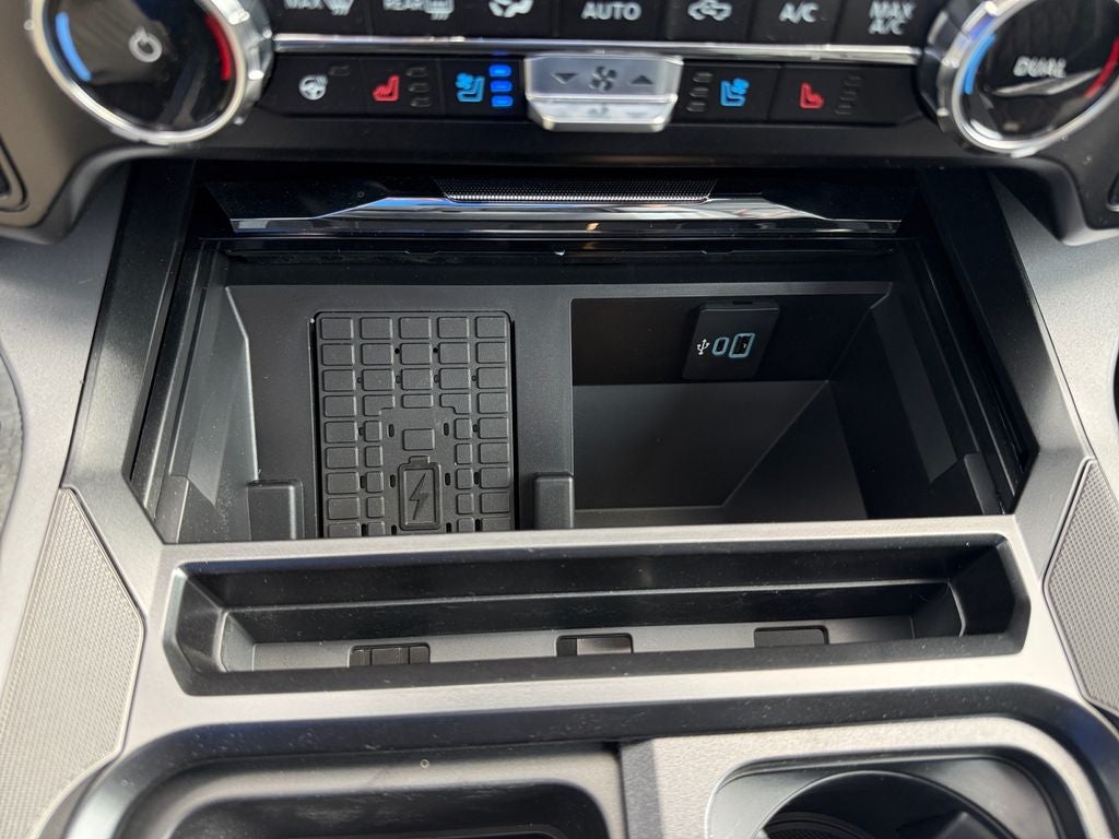 2026 Ford F-250SD Lariat Black Widow