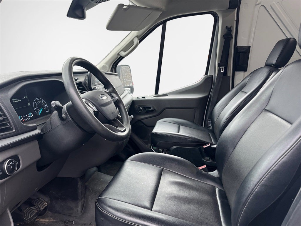 2022 Ford Transit-250 Base