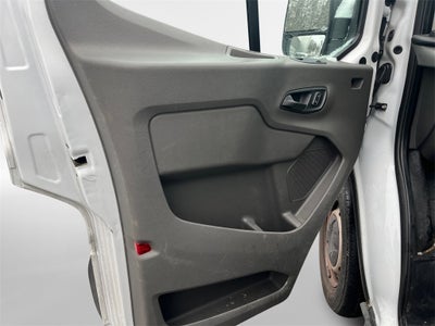 2022 Ford Transit-250 Base