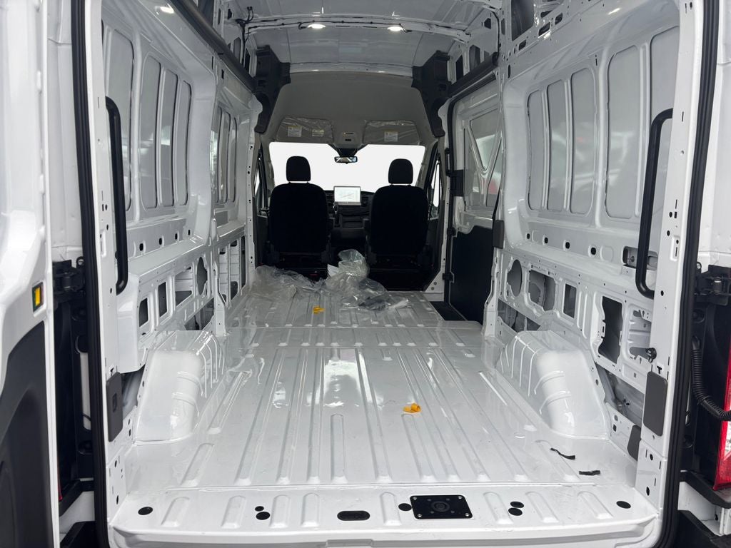 2026 Ford Transit-350 Base / 3.5L V6 / 148" WB HR